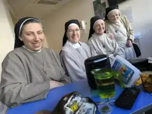 Visite à la clinique de sr Françoise